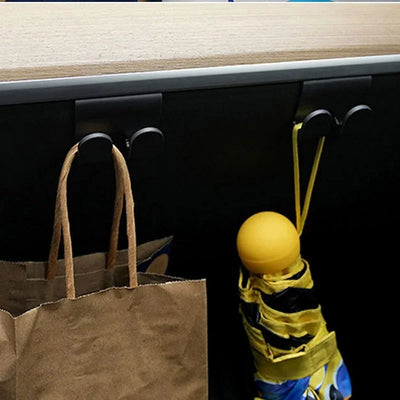 Tesla Model 3 & Y Glove Box Hook - EVtilbud 